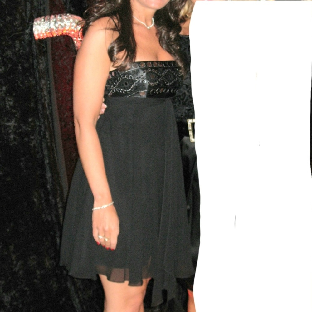 🔥 BCBG MAXAZARIA Babydoll Black Dress - Picture 4 of 6